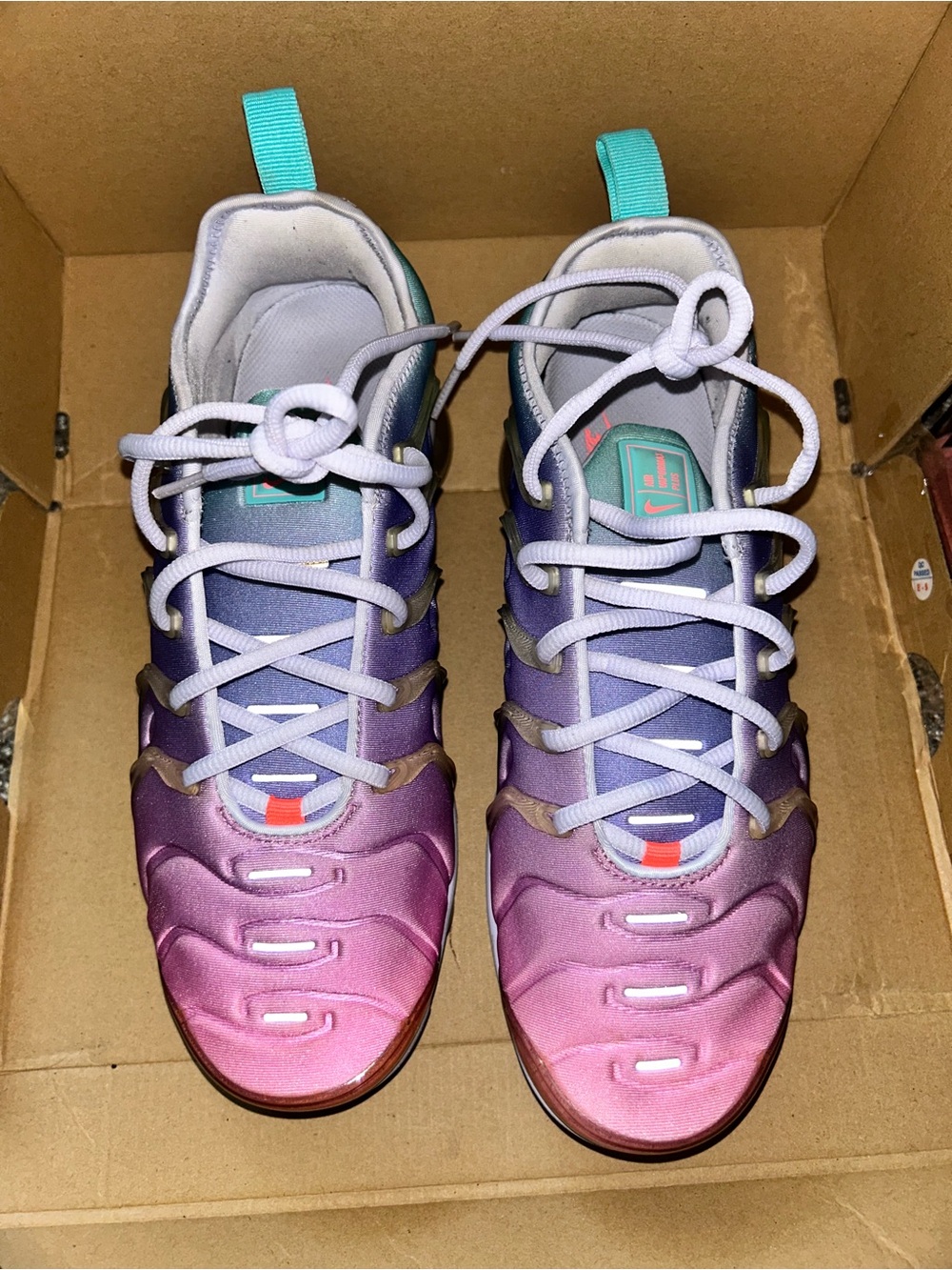 Nike Gradient Pink Purple Teal VaporMax Plus Sneakers - Picture 3 of 3